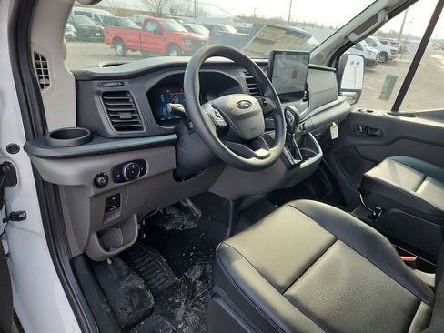 New 2026 Ford Transit 250 148 Medium Roof image 6