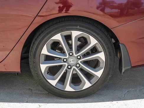 Used 2015 Honda Accord Sport image 11
