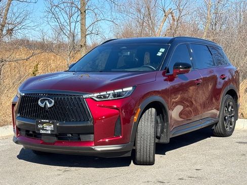 Used 2026 INFINITI QX60 Autograph w/ Dark Cargo Package image 3