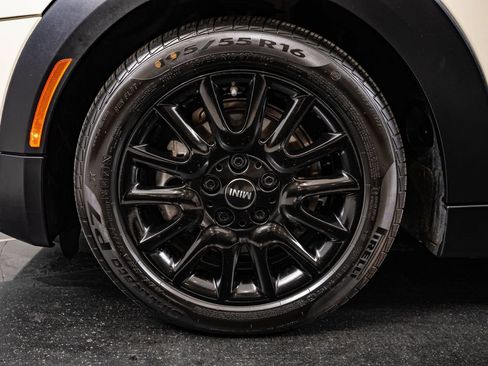 Used 2018 MINI Cooper 2-Door Hardtop FWD image 13