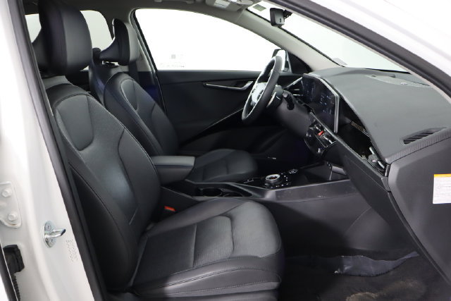 Certified 2023 Kia Niro Wave FWD image 18