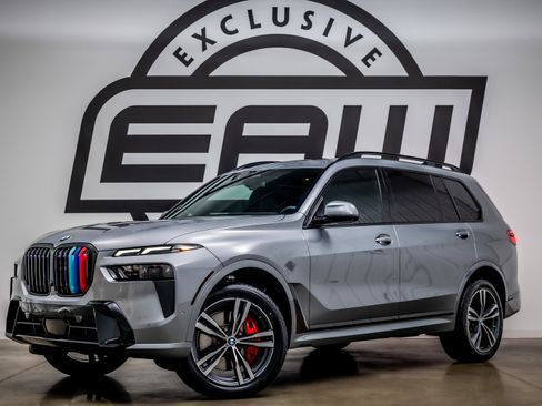 Used 2023 BMW X7 xDrive40i w/ Executive Package AWD/4WD image 1