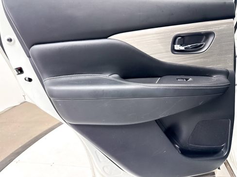 Used 2017 Nissan Murano Platinum w/ Platinum Technology Package AWD/4WD image 25