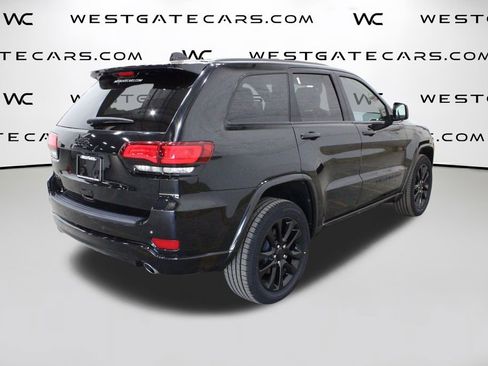 Used 2022 Jeep Grand Cherokee Laredo X image 49
