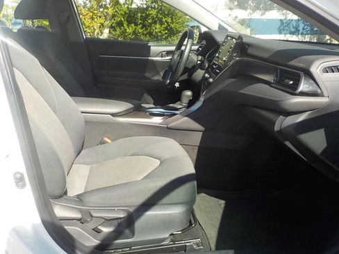 Used 2023 Toyota Camry LE image 19