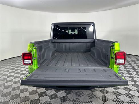 Certified 2025 Jeep Gladiator Sport image 7