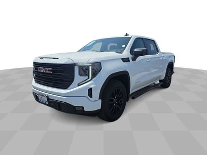 Used 2025 GMC Sierra 1500 Elevation w/ Preferred Package