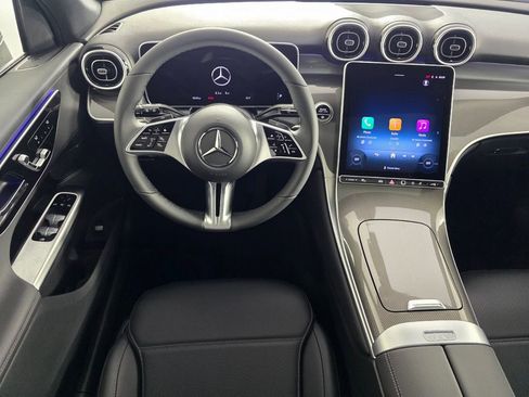 New 2026 Mercedes-Benz GLC 300 image 10