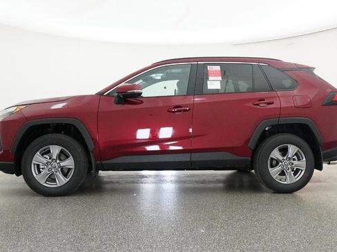 New 2025 Toyota RAV4 XLE image 19