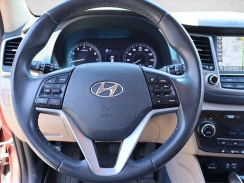 Used 2018 Hyundai Tucson SEL Plus AWD/4WD image 8