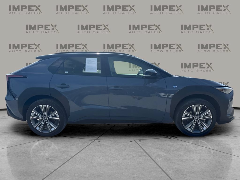 Used 2023 Subaru Solterra AWD image 6