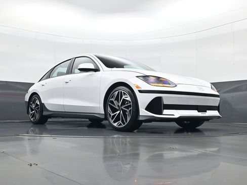 Certified 2023 Hyundai Ioniq 6 SEL image 23