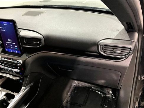 Used 2020 Ford Explorer ST w/ Premium Technology Package image 28
