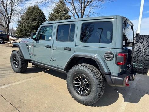 New 2026 Jeep Wrangler Unlimited Rubicon w/ Xtreme 35 Tire Package AWD/4WD image 5