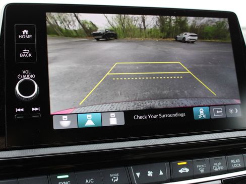 New 2026 Honda Odyssey Touring image 44