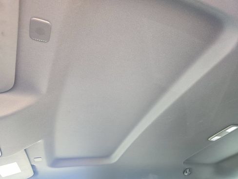 Used 2025 GMC Sierra 1500 SLT RWD image 30