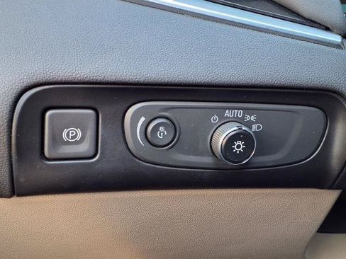 Used 2018 Buick Enclave Premium w/ Trailering Package FWD image 15