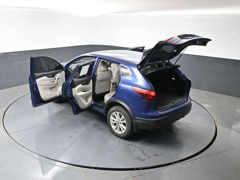 Used 2019 Nissan Rogue Sport AWD image 60