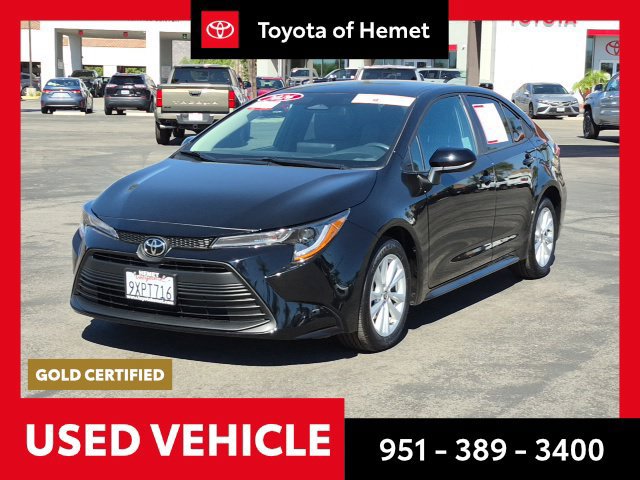 Used 2026 Toyota Corolla LE w/ LE Premium Package FWD image 1