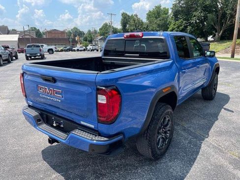 New 2025 GMC Canyon Elevation w/ Convenience Package image 5