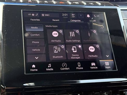 Used 2023 Jeep Grand Cherokee L Laredo AWD/4WD image 26