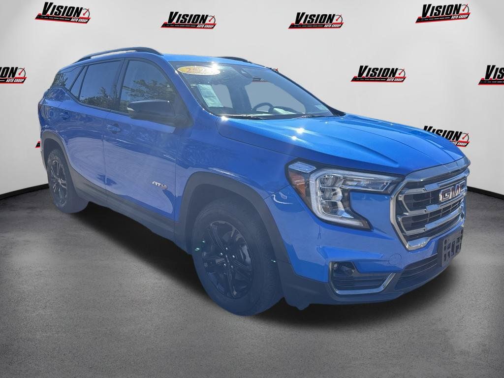 Used 2024 GMC Terrain AT4 w/ LPO, Floor Liner Package AWD/4WD image 3