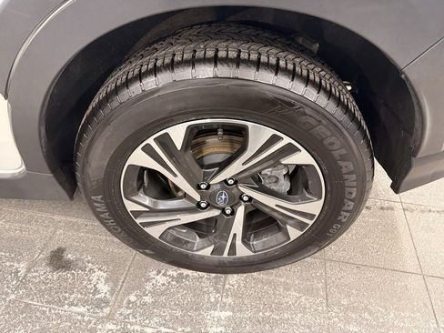 Used 2024 Subaru Crosstrek 2.0i Premium image 39