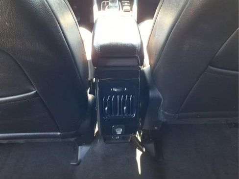 Used 2025 Jeep Compass Limited AWD/4WD image 16