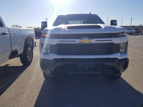New 2026 Chevrolet Silverado 2500 Custom w/ Custom Convenience Package image 8