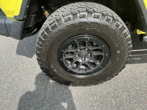 Used 2022 Jeep Wrangler Unlimited Rubicon image 10