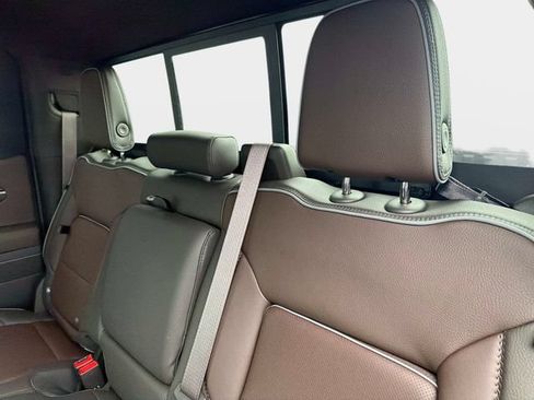 New 2026 GMC Sierra 1500 Denali w/ Technology Package AWD/4WD image 12
