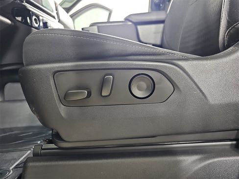 Certified 2023 Chevrolet Silverado 1500 LT image 36