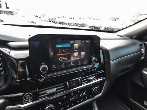 Used 2023 Nissan Pathfinder Rock Creek image 13