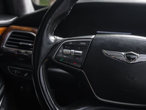 Used 2017 Genesis G90 5.0 Ultimate AWD/4WD image 7