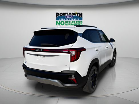 Used 2024 Kia Seltos EX AWD/4WD image 29