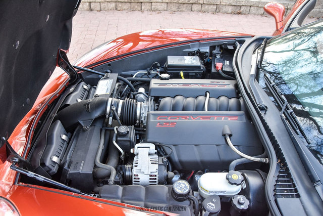 Used 2006 Chevrolet Corvette Convertible w/ Preferred Equipment Group RWD image 24