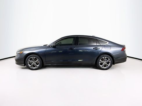 Certified 2023 Honda Accord EX image 7