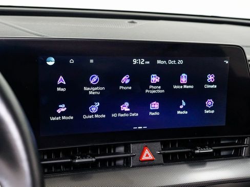 Certified 2023 Kia Sportage SX image 18