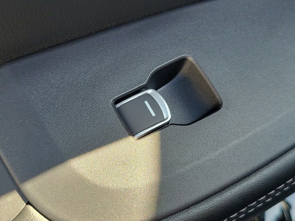 Certified 2026 Honda HR-V EX-L image 16