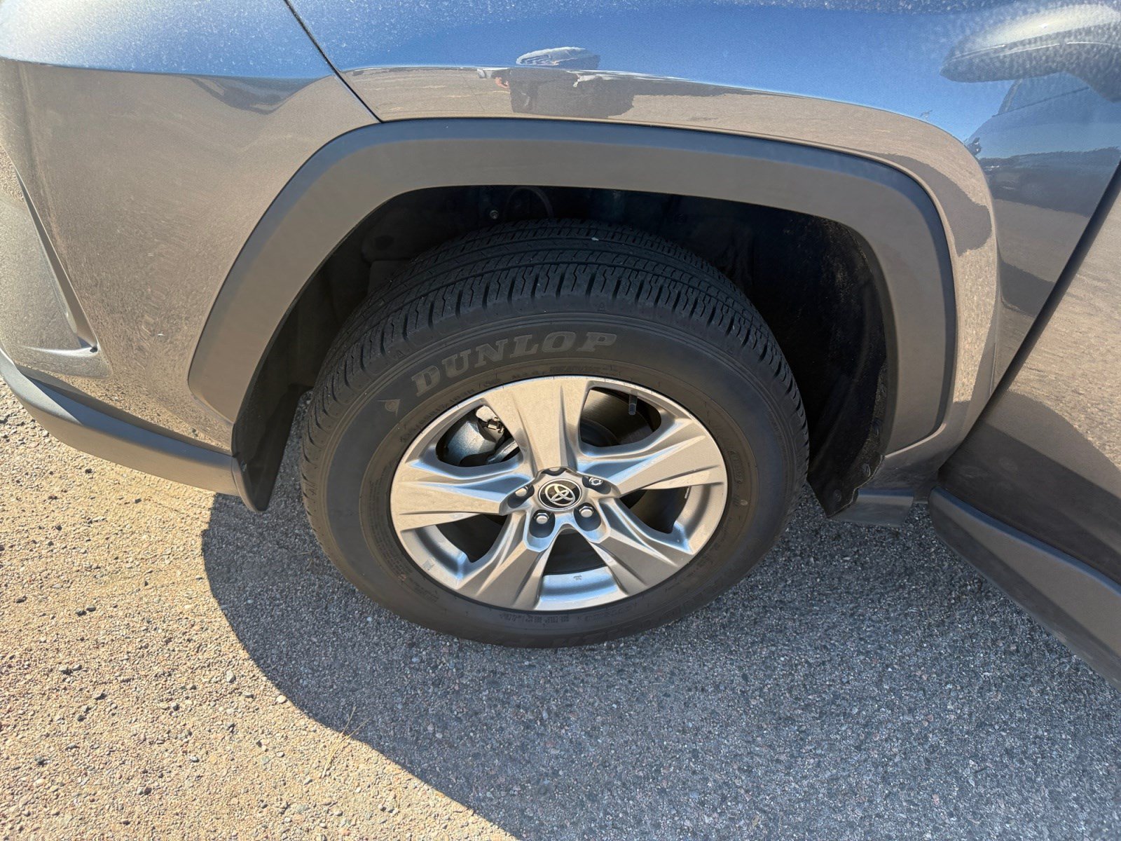 Used 2024 Toyota RAV4 XLE AWD/4WD image 24