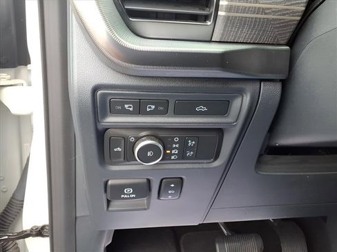 Used 2022 Ford F150 Platinum w/ Equipment Group 701A High image 18