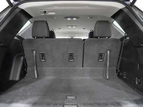 Used 2018 Chevrolet Traverse LT image 26