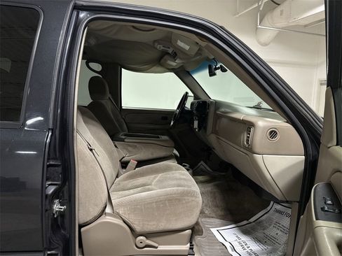 Used 2006 Chevrolet Tahoe LS w/ Smart Select Package image 20