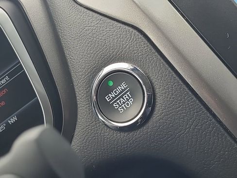 Used 2019 Ford Fusion SE w/ Equipment Group 151A image 26