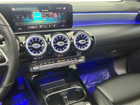 Used 2021 Mercedes-Benz CLA 250 image 46