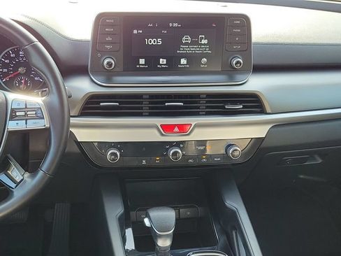 Used 2021 Kia Telluride LX FWD image 23
