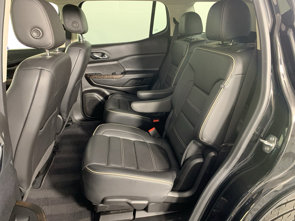 Used 2023 GMC Acadia Denali w/ Denali Technology Package FWD image 33