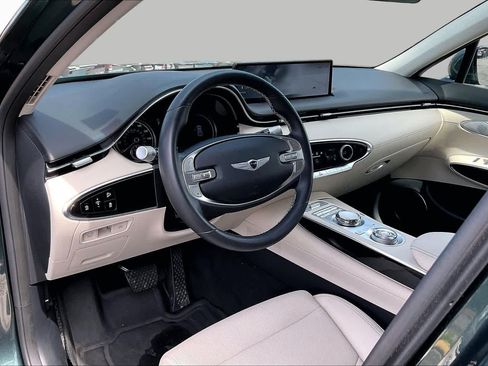 Used 2023 Genesis GV70 2.5T AWD/4WD image 17