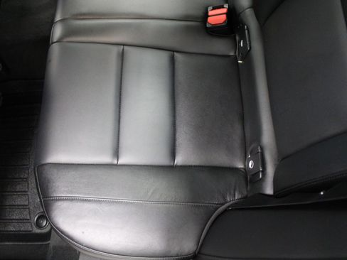 Used 2022 Volvo S60 B5 Momentum AWD/4WD image 22