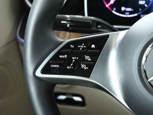 Certified 2025 Mercedes-Benz C 300 4MATIC Sedan image 16